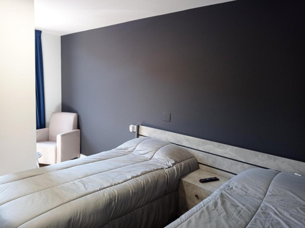 Apartamentos Hi Apartaments Santander 3000 Maliaño Екстериор снимка