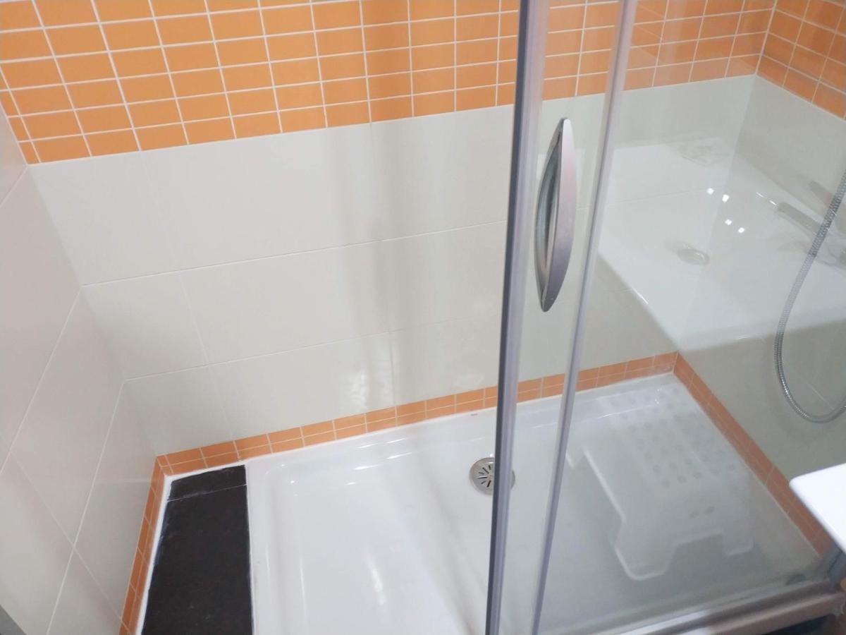 Apartamentos Hi Apartaments Santander 3000 Maliaño Екстериор снимка